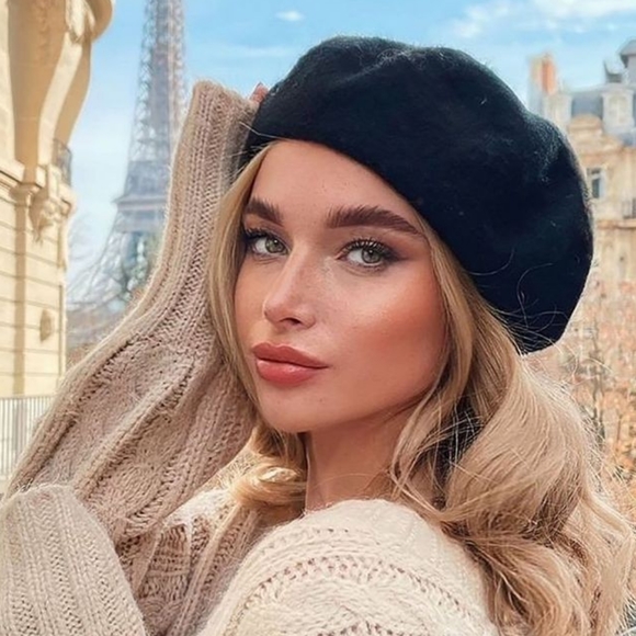 Black Wool Beret Parisian Hat - Picture 10 of 10